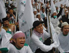  FPI Bentrok Dengan Warga di Kendal, 1 Orang Tewas Tertabrak