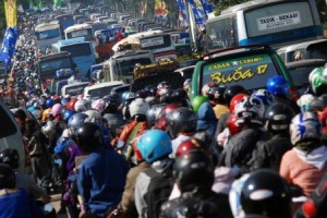  MUDIK 2013: Waspadai 11 Titik Macet di Jalur Selatan Ini