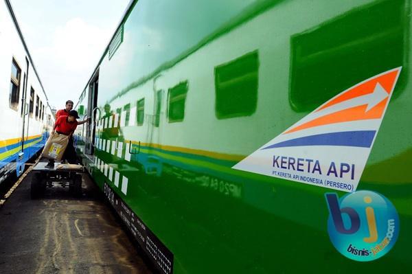  FOTO: Angkutan Barang Lewat Kereta Api Belum Maksimal