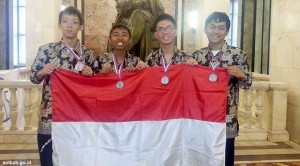  4 Pelajar Indonesia Raih Medali Chemistry Moskow