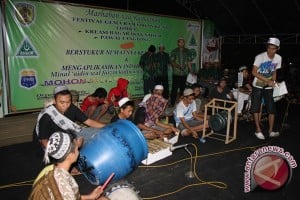  NGABUBURIT: Mengenal Budaya Ramadan "Bagarakan" 