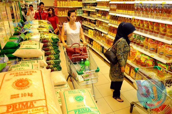  FOTO: Stok Kebutuhan Pokok di Jabar Aman Hingga Lebaran