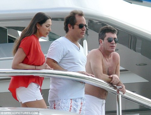  Simon Cowell Hamili Istri Sobatnya