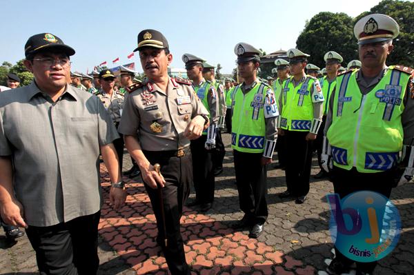  FOTO: 42.000 Personel Terjun di Operasi Ketupat Lodaya 2013