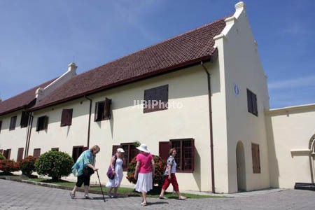  Wisata Sejarah Fort Rotterdam Makassar