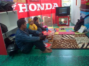  INFO MUDIK: Anda Lelah, Sebaiknya Coba Fasilitas Bale Santai Honda