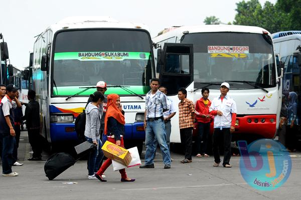  FOTO: Arus Mudik 2013, Penumpang Bus di Jabar Melonjak