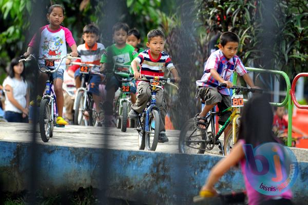  FOTO: Taman Lalu Lintas Dibanjiri Pengunjung