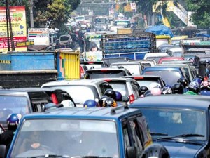  Jalur Puncak-Cianjur Menuju Bogor Macet 8 KM