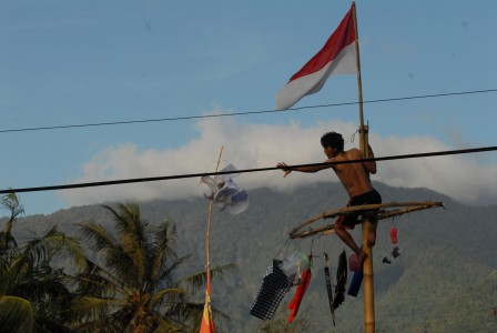  Warga Rajapolah Tasik Lebih Awal Meriahkan HUT Kemerdekaan