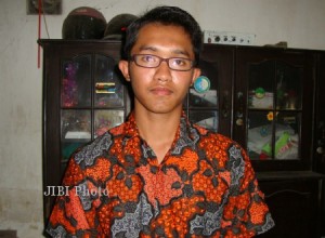  Kisah Anak Buruh Yang Masuk Fakultas Kedokteran UGM