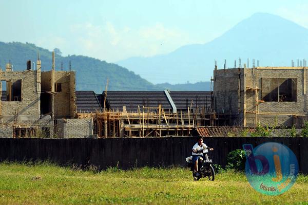  FOTO: Daya Beli Rumah MBR Terancam Turun