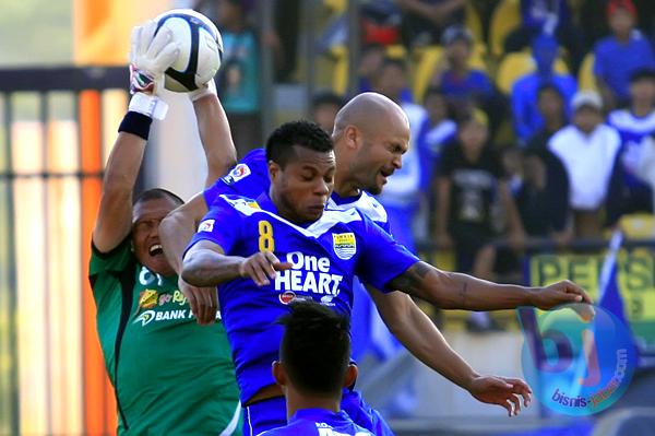  FOTO: Rekor Tak Terkalahkan Persib Dipatahkan Persiram
