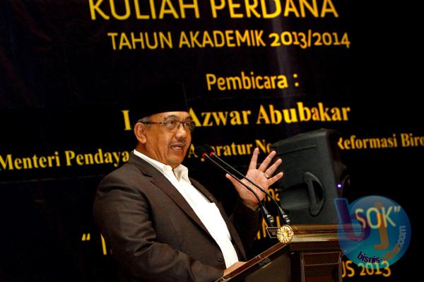  FOTO: Menpan Jamin Pelaksanaan Tes CPNS 2013 Bersih dari KKN