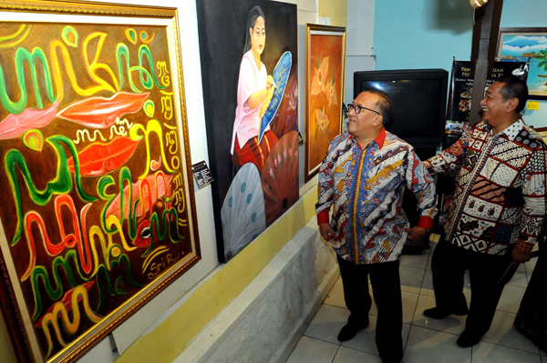  FOTO: Pameran Lukisan Peduli Sesama IWPI Jabar