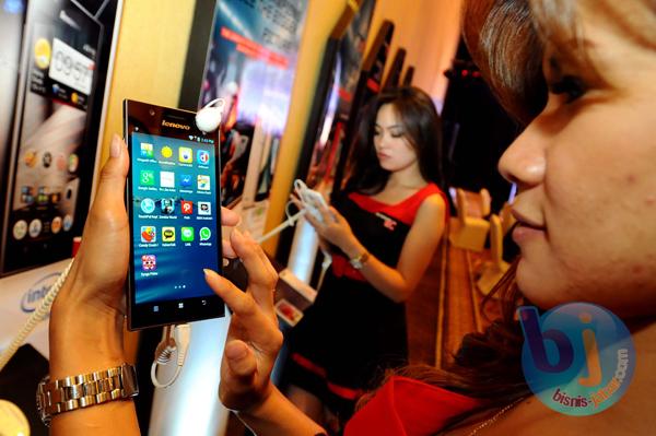  FOTO: Lenovo Perkenalkan Smartphone Terbaru di Bandung