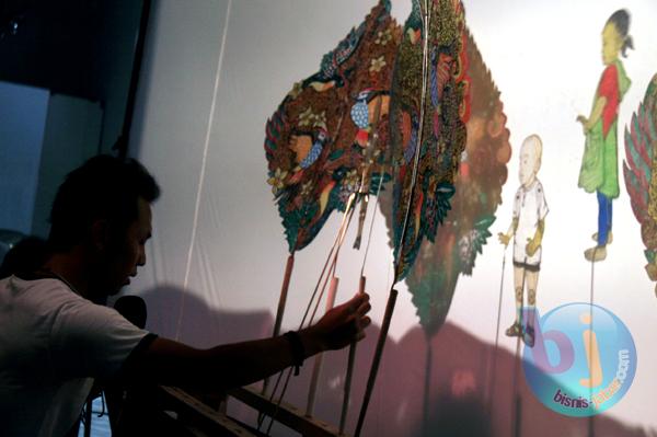  FOTO: 7 Negara Tampil di Festival Wayang di Bandung