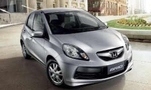  Honda Resmi Luncurkan Brio Sporty dan Satya