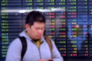  Info Saham: Jeda Siang, IHSG Rebound 0,02% ke 4.350,29