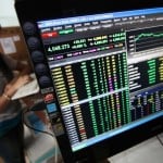  Saham Pilihan KDB Daewo: BIPI, DOID, LSIP, TINS