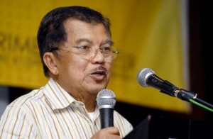  Jusuf Kalla Dorong Mahasiswa Cirebon Jadi Pengusaha