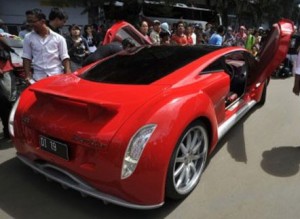  MOBIL MURAH: Wagub Deddy Mizwar Sentil ‘Ferrari’ Dahlan Iskan