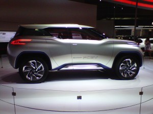  Nissan Pamerkan Terra SUV Konsep Tanpa Emisi