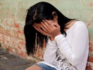  Usai Diperkosa, Gadis India Ini Malah Disuruh Telanjang Oleh Oknum Polisi