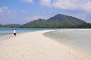  Pulau Pahawang Layak Jadi Tujuan Wisata