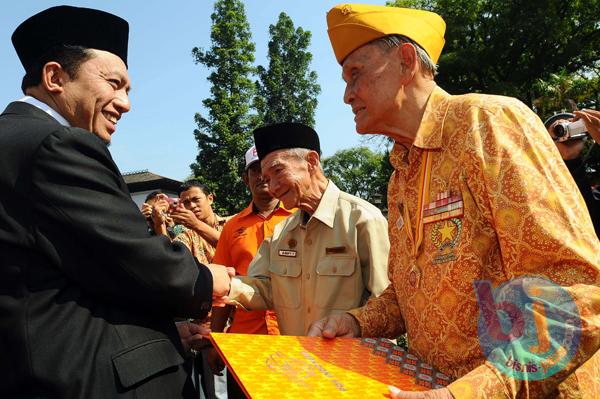  FOTO: Pejuang Pos dan Telekomunikasi Dapat Penghargaan di Hari Bhakti Postel