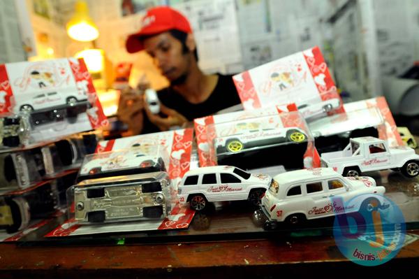  FOTO: Miniatur Mobil Cinderamata Pernikahan Kreasi Edit Lesmana