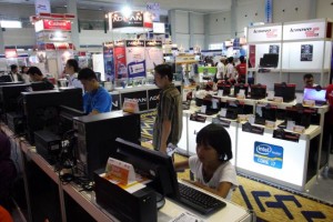  Bandung IT Expo: Tawarkan Berbagai Produk Komputer