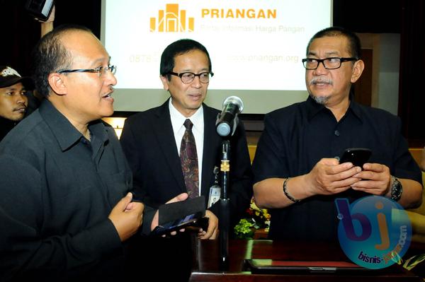  FOTO: Cek Harga Pangan di Jabar Cukup Klik www.priangan.org
