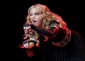  Madonna Dukung Aktivis Greenpeace