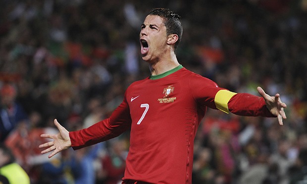  Hattrick Ronaldo Loloskan Portugal ke Piala Dunia