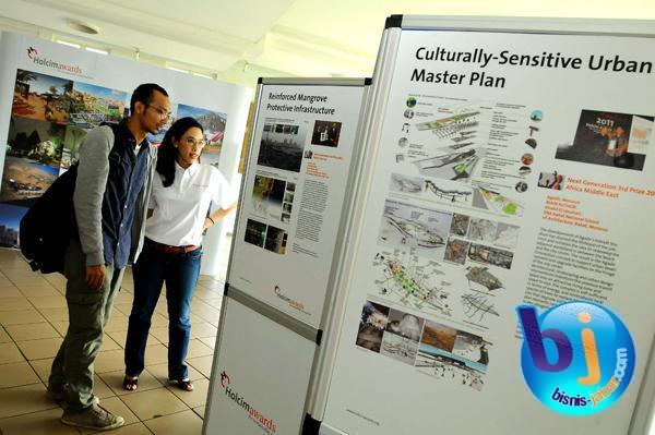  FOTO: Holcim Gelar Seminar Tentang Sustainable Construction