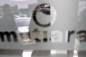  BEI Suspen Saham Bank Mutiara