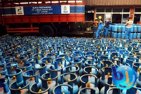  FOTO: 2014, Pertamina Berniat Naikkan Harga Gas Elpiji 12 Kg