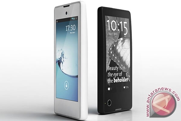  Smartphone 2 Layar YotaPhone Dipasarkan