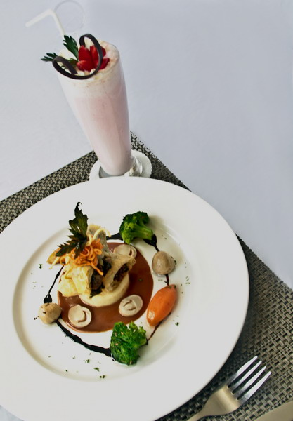  Beef Wellington, Menu Spesial Natal di Grage Hotel Cirebon