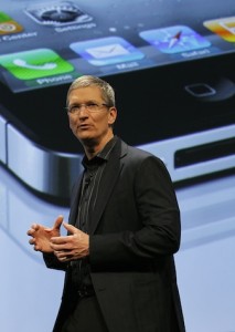  2013, CEO Apple Tim Cook Terima US$4,25 Juta