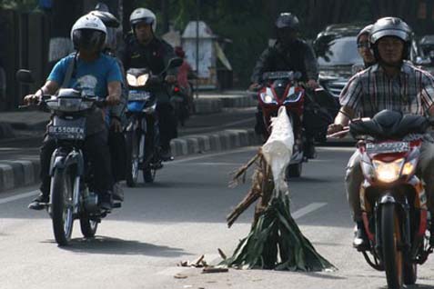  Jokowi Kecewa Zero Hole Jalan Raya Gagal