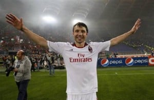  Mantan Pemain Milan Tangani Tim Oranye Muda