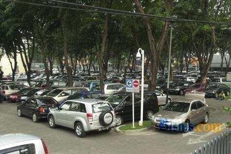  Polda Metro Ringkus 7 Pencuri Spesialis Mobil Parkir