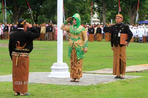  Mantan Bupati Karanganyar Rina Iriani Dijerat UU Pencucian Uang