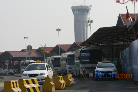  Kereta Halim-Soekarno Hatta Tender April