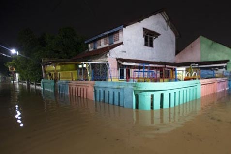  Citarum Meluap, Sejumlah Perumahan di Karawang Terendam Banjir