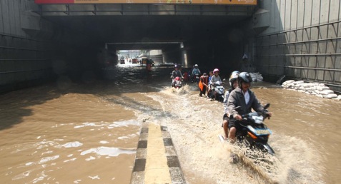  Banjir Bakal Lumpuhkan Manufaktur, Biaya Produksi Naik 3%