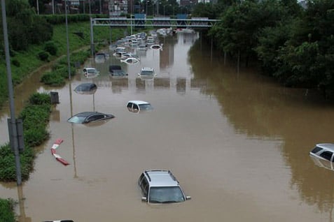  Perusahaan Asuransi Mulai Terima Laporan Klaim Banjir