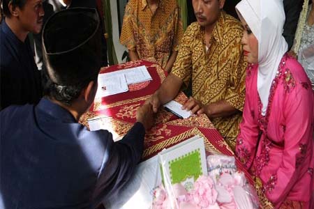  Revisi Aturan Gratifikasi Penghulu Masih Diproses